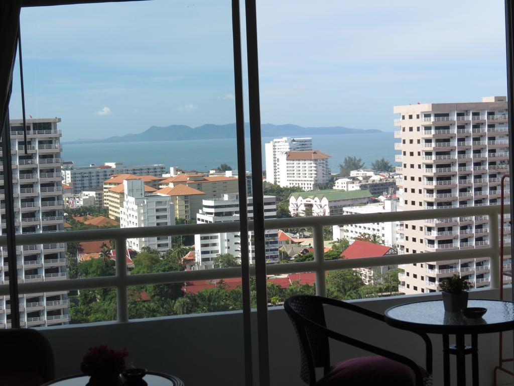 View Talay 1B Serviced Apartments Pattaya Bilik gambar