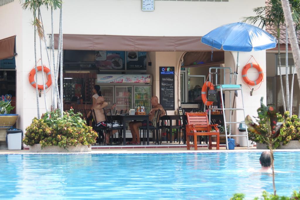 View Talay 1B Serviced Apartments Pattaya Bilik gambar
