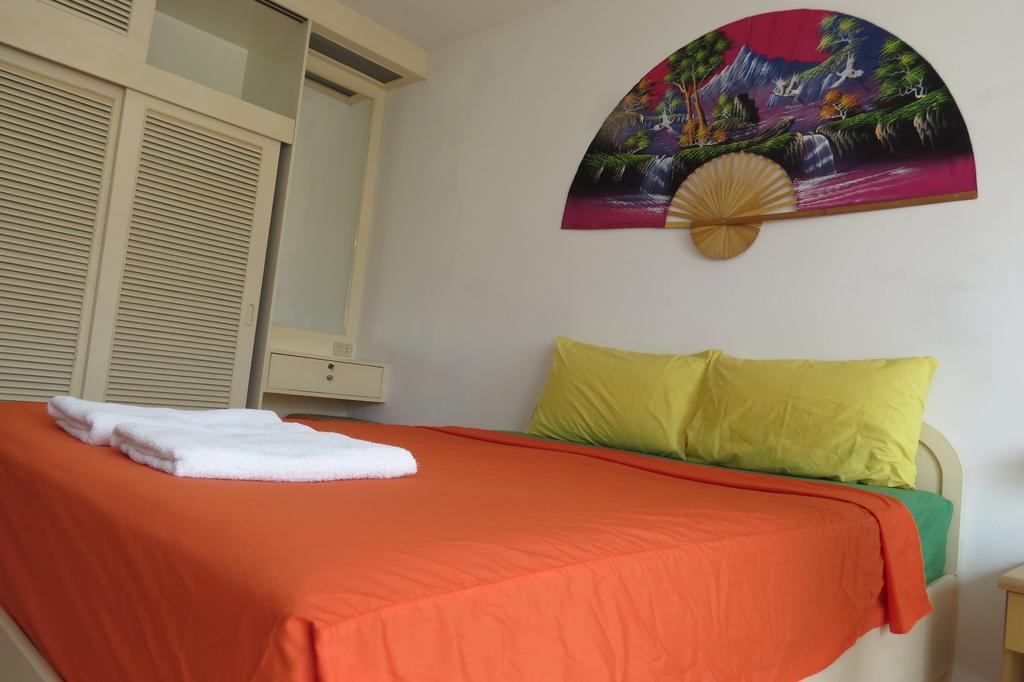 View Talay 1B Serviced Apartments Pattaya Bilik gambar