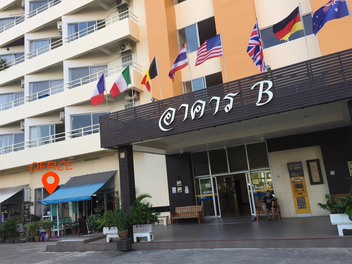 View Talay 1B Serviced Apartments Pattaya Luaran gambar