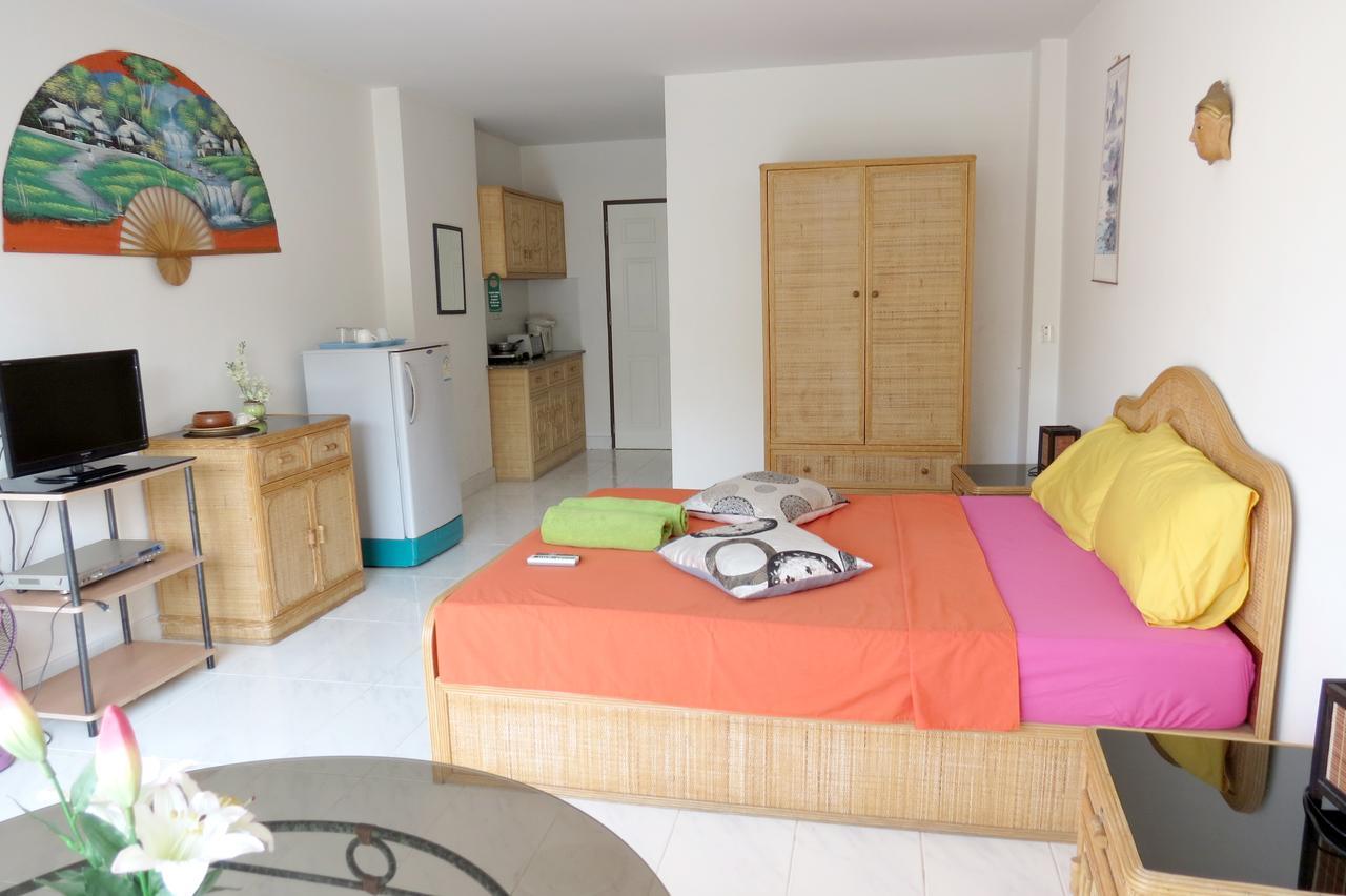 View Talay 1B Serviced Apartments Pattaya Luaran gambar